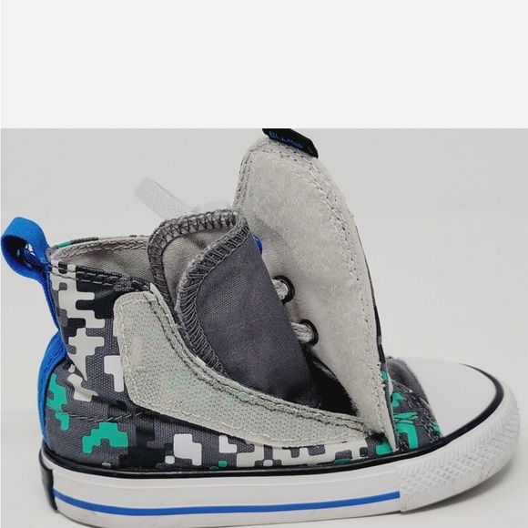 Converse All Star Baby Infant Toddler Red Shoes Size 4 us - Picture 2 of 7